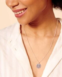 La Médaille Initiale - Argentée - 15mm -Bijoux Magasin 1 922b5506 622b 4568 97da 621821076d03