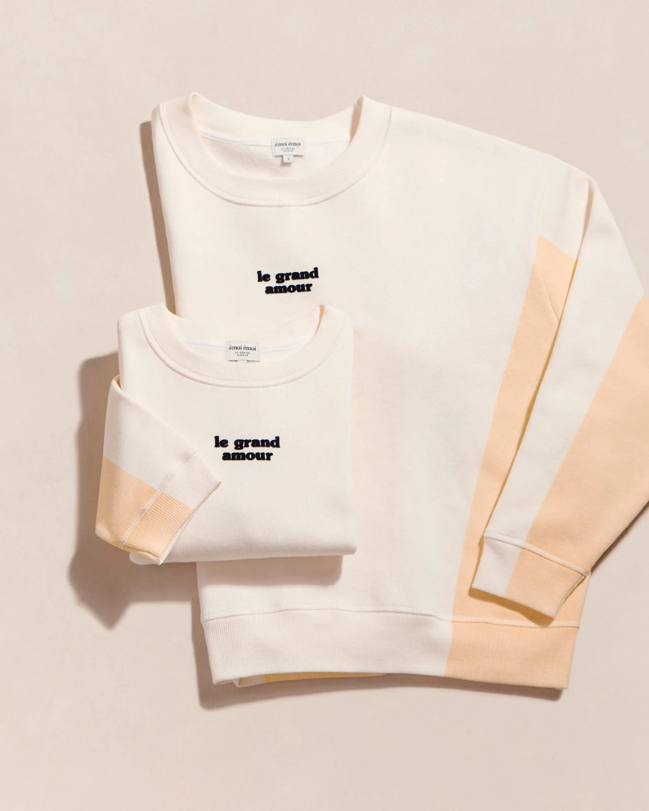 Le Sweat Le Grand Amour Enfant - Jaune/crème 7 Le Sweat Le Grand Amour Enfant - Jaune/crème – Image 5