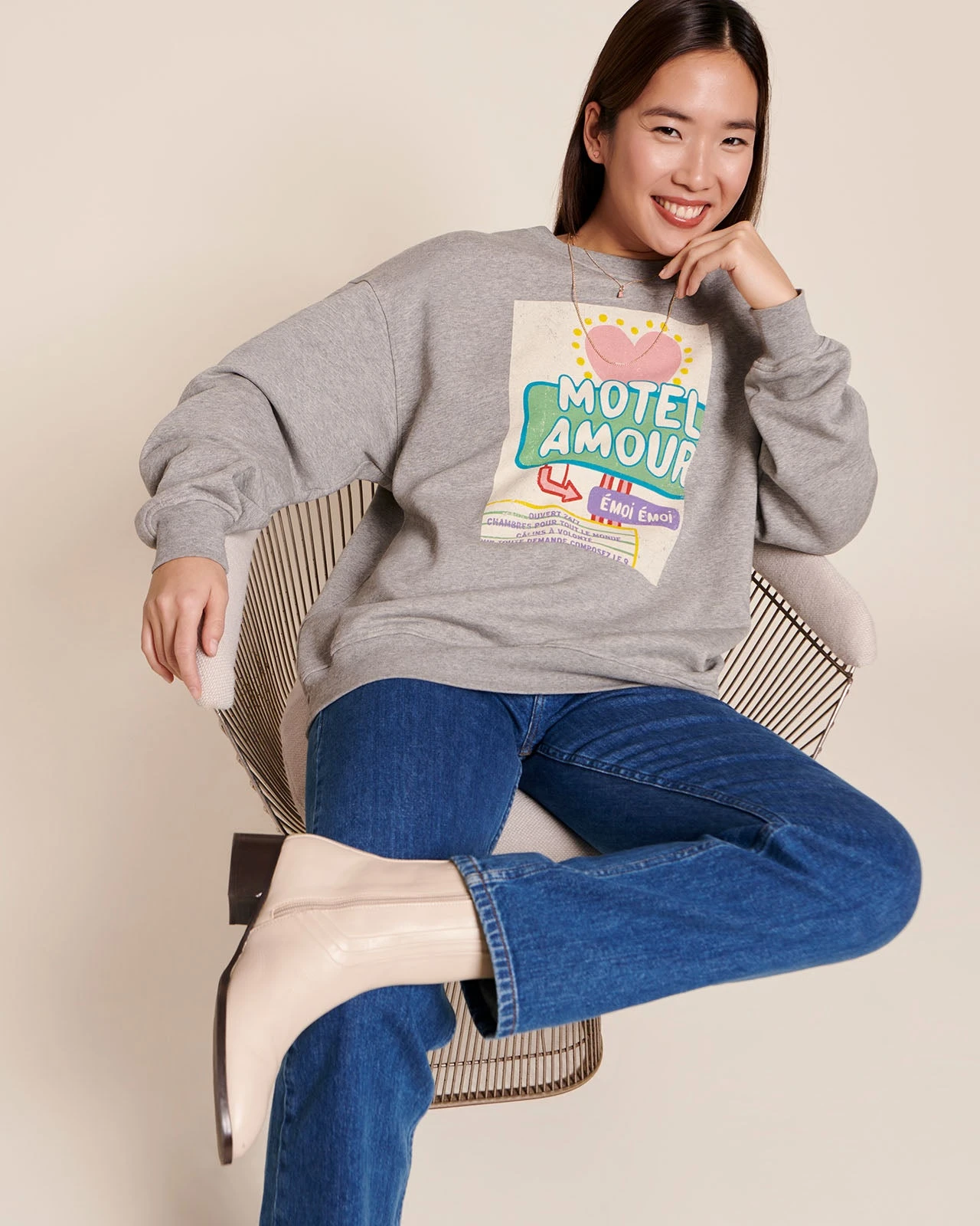 Le Sweatshirt Motel Amour En Coton Bio - Gris Chiné 7 Le Sweatshirt Motel Amour En Coton Bio - Gris Chiné – Image 5
