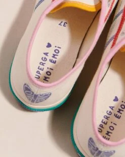 Les Tennis Superga X émoi émoi – Adulte – Ivoire -Bijoux Magasin 23SBasketSupergafemme loverunstheworld emoiemoi TOPSHOT 43 900web