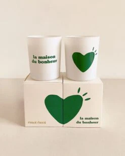La Bougie La Maison Du Bonheur En Cire Végétale - Senteur Ambre - Vert Sapin -Bijoux Magasin 23SBougielamaisondubonheurvertemoiemoi IMG 7613web