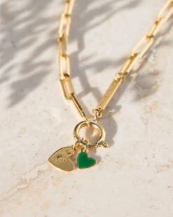 La Médaille Initiale Cœur - Dorée à L'or Fin 24 Carats - 10mm 31 La Médaille Initiale Cœur - Dorée à L'or Fin 24 Carats - 10mm -Bijoux Magasin 23SChainemaillonsCOMPOMedaillonManoncoeurvertMedailleMarieinitialecoeur1web