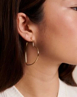 Les Créoles Grands Cœurs - Dorées à L'or Fin 24 Carats -Bijoux Magasin 23SCreolescoeur Bouclesd oreillecelesteroseemoiemoi 01 56web 62d94781 f59d 4634 a394 8ba992169304