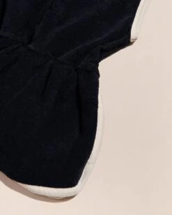 La Mini Combinaison Mini Cool En éponge De Coton Bio - Bleu Nuit -Bijoux Magasin 23SFamillecool Combiminicoolenfantbleumarine salutlesplagistes emoiemoi 37 6532web