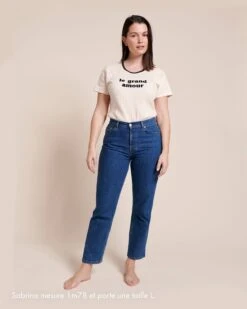 Le T-shirt Le Grand Amour Femme En Coton Bio - Crème -Bijoux Magasin 23SJeanindigo T shirtlegrandamourfemmecremeemoiemoiwebtaille2 8006e429 bd89 4905 acd3 0acd64a3defb