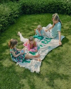 Le Sweat Embossé Le Grand Amour Enfant En Coton Bio - Rose -Bijoux Magasin 23SROB 1 681c5c80 220c 4c7d 9073 49b0fced263b