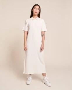 La Robe Roxane En Lyocell Côtelé - Blanc -Bijoux Magasin 23SRobeRoxanefemme Colliermaillonsdore Bouclesd oreillesBigLoveemailvert emoiemoi 28 3205web