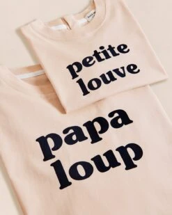 Le T-shirt Papa Loup En Coton Bio - Latte -Bijoux Magasin 23ST shirtfamilleloup T shirtpapalouplatte T shirtpetitelouvelatte emoiemoi25 01 220574web