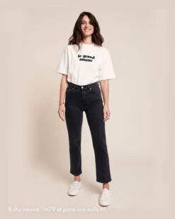 Le T-shirt D'allaitement Le Grand Amour En Coton Bio - Blanc 15 Le T-shirt D'allaitement Le Grand Amour En Coton Bio - Blanc -Bijoux Magasin 23ST shirtlegrandamourallaitement2 Jeanblackstone emoiemoiweb 1 taille3