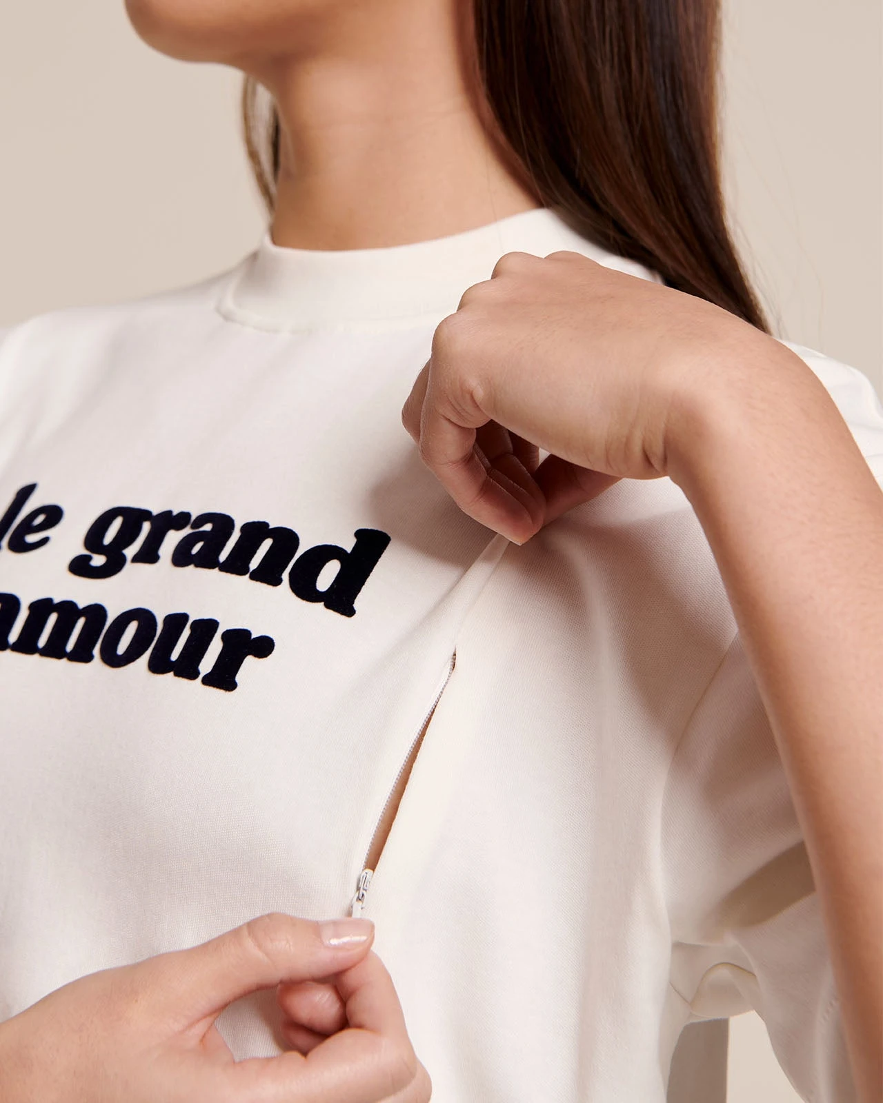 Le T-shirt D'allaitement Et Le Body Le Grand Amour 4 Le T-shirt D'allaitement Et Le Body Le Grand Amour – Image 2