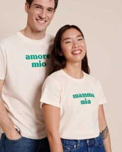 Le T-shirt Amore Mio Homme En Coton Bio - Crème -Bijoux Magasin 23ST shirtmammamiafemmevert T shirtamoremiohommevert jeanindigo tiamoclub emoiemoi 42 4640web 75fcb11d 866d 472a ba13 77154f5029f9