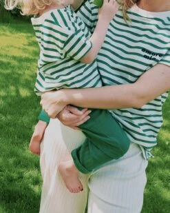 La Marinière Amore Mio Unisexe En Coton Bio - Vert -Bijoux Magasin 23Smariniereamoremiovertepantalonpaulineivoirepantalonlarsvert lesfillesdejeanneweb f13adeef 2230 400c 832f b365b81373e6