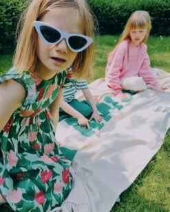 Le Sweat Embossé Le Grand Amour Enfant En Coton Bio - Rose -Bijoux Magasin 23Sroberosetulipessweatlegrandamourroseemoiemoi lesfillesdejeanneweb 9a86b866 c44d 4048 803e b41cbc42e609