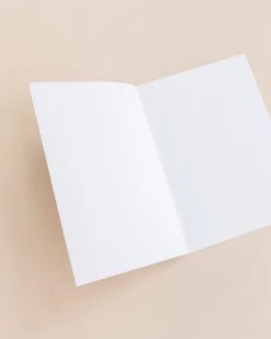 Le Carnet Nounou Adorée - Cœurs Bleus 9 Le Carnet Nounou Adorée - Cœurs Bleus -Bijoux Magasin 23WCarnetmessagebleu interieur emoiemoi 0N5A1733web e3ed91af d021 4433 9ce2 887add88b326