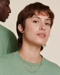 Le Collier Maillons Fins Doré à L'or Fin 24 Carats 20 Le Collier Maillons Fins Doré à L'or Fin 24 Carats -Bijoux Magasin 23WChaineMailleovalefineColine50cm MedaillefantaisieinitialeManoa Chainesimple40cm emoiemoi 03 316web 31a84405 85c7 4aa1 a450 ca940f04662b