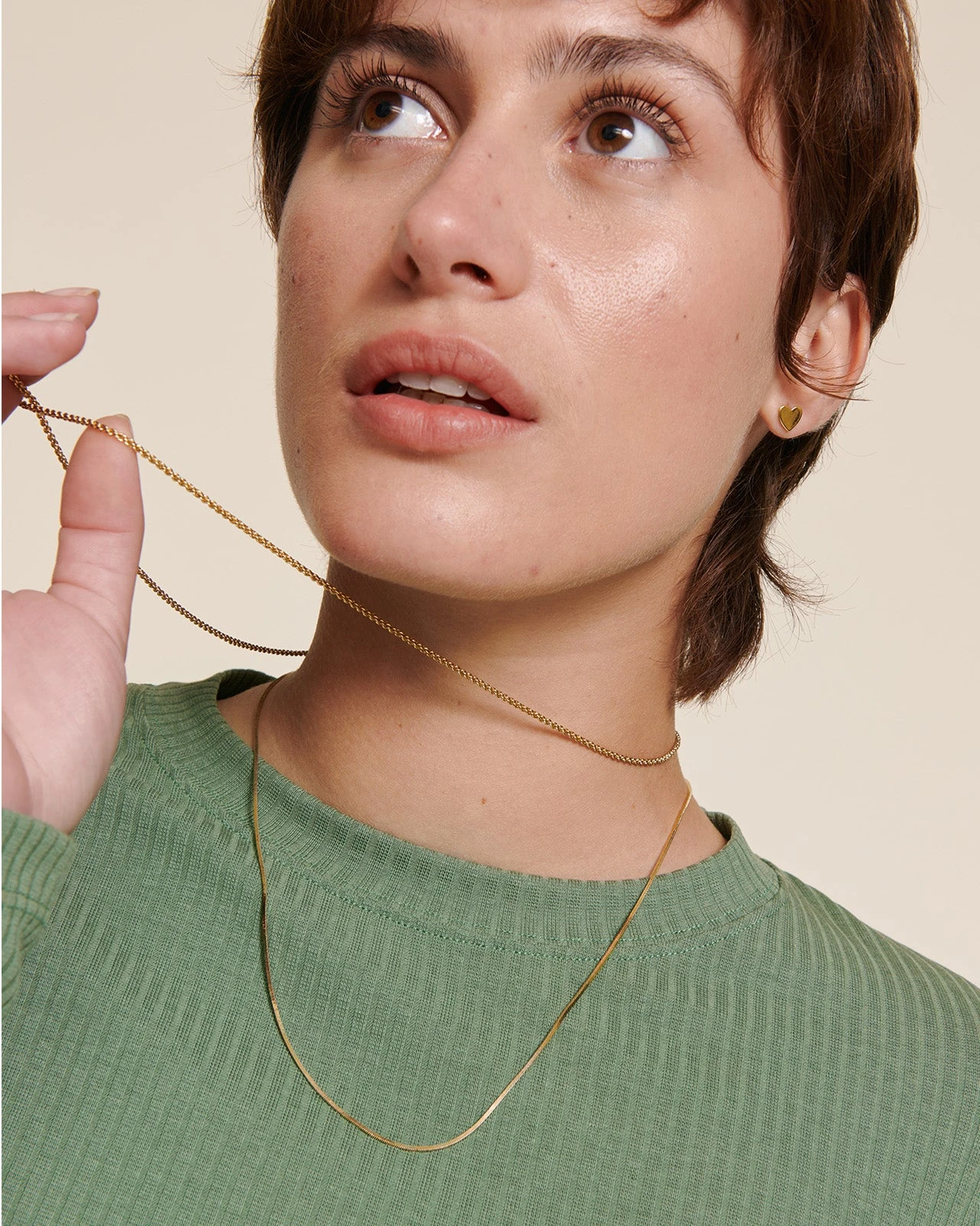 Le Collier Torsadé Doré à L'or Fin 24 Carats 6 Le Collier Torsadé Doré à L'or Fin 24 Carats – Image 4