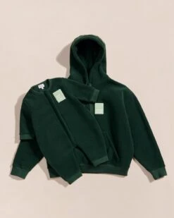 La Combinaison Baby Sunshine En Polaire Recyclée - Vert Nuit -Bijoux Magasin 23WPolaireverteCombiBabySunshine HoodieMotherNaturevertnuit emoiemoi 02 153web