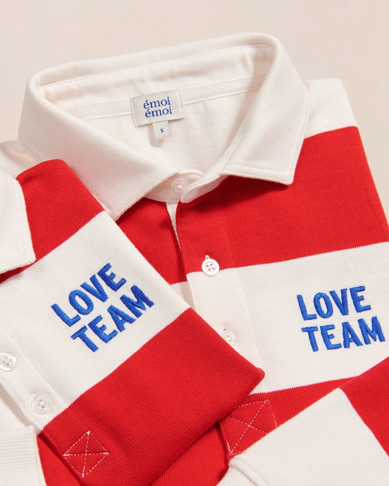 Le Polo Love Team Enfant En Coton Bio - Rouge 12 Le Polo Love Team Enfant En Coton Bio - Rouge – Image 10