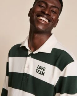 Le Polo Love Team Unisexe En Coton Bio - Vert -Bijoux Magasin 23WPolovertPaulaLoveTeamrayevert blanc emoiemoi 06 559web