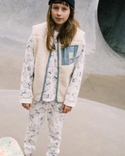 Le Pyjama Moutons De L'espace Enfant En Coton Bio Nid D'abeille - Blanc -Bijoux Magasin 23WPyjamaSpaceSheepenfant vesteVickymoumoute bonnetMackiecharbon pixelsfromanaisemoiemoi SPACESHEEP 4486web 1