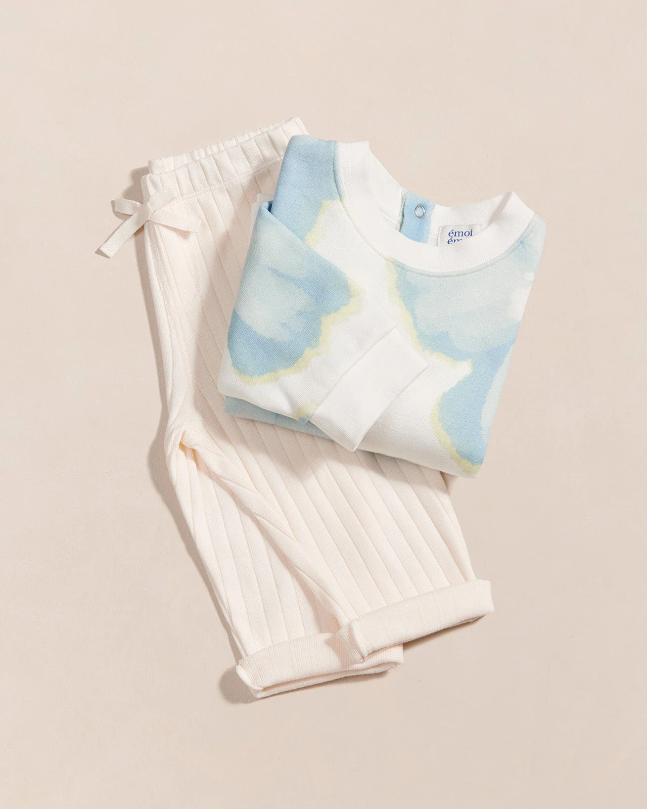 Le Sweat Sam En Coton Bio - Anémones Des Neiges 8 Le Sweat Sam En Coton Bio - Anémones Des Neiges – Image 6