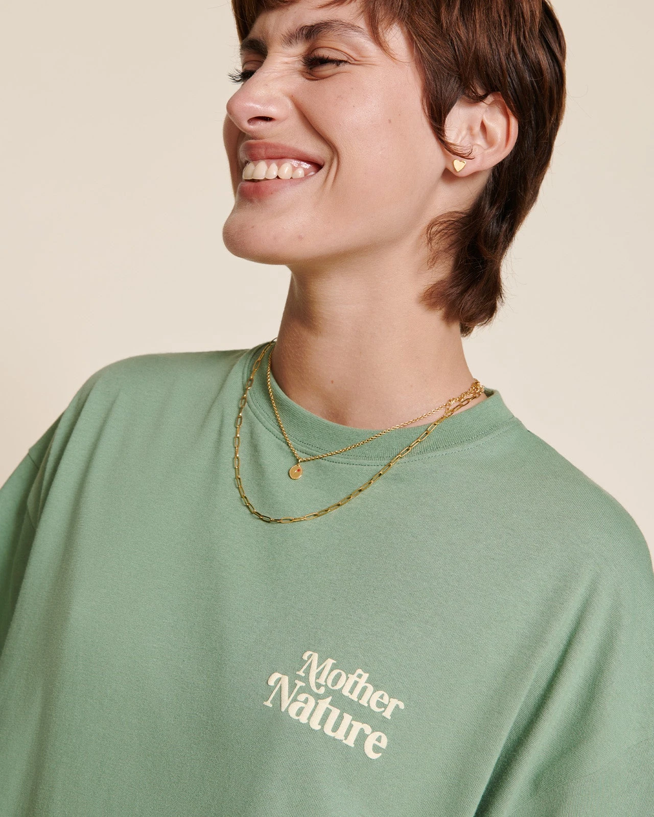 Le T-shirt Love Your Mother Nature Unisexe En Coton Bio - Vert Sauge 10 Le T-shirt Love Your Mother Nature Unisexe En Coton Bio - Vert Sauge – Image 8