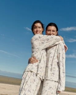 Le Pyjama Moutons De L'espace Femme En Coton Bio Nid D'abeille - Blanc -Bijoux Magasin 23Wpyjamamoutonsdel espace emoiemoi 08 1458web af4ef34f 66c5 450e ba83 e05944d2cd4e