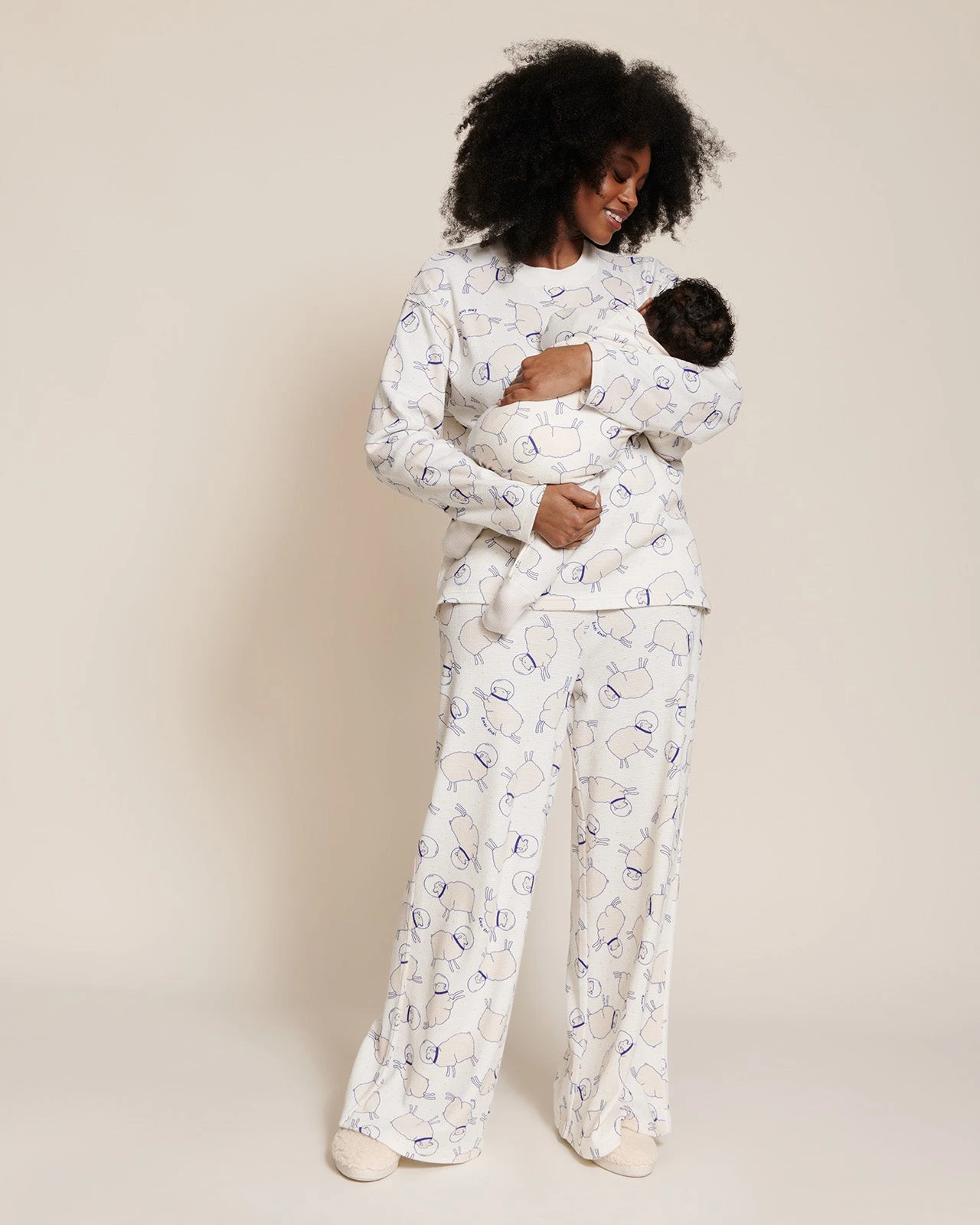 Le Bas De Pyjama Moutons De L'espace Femme En Coton Bio Nid D'abeille - Blanc 15 Le Bas De Pyjama Moutons De L'espace Femme En Coton Bio Nid D'abeille - Blanc – Image 13