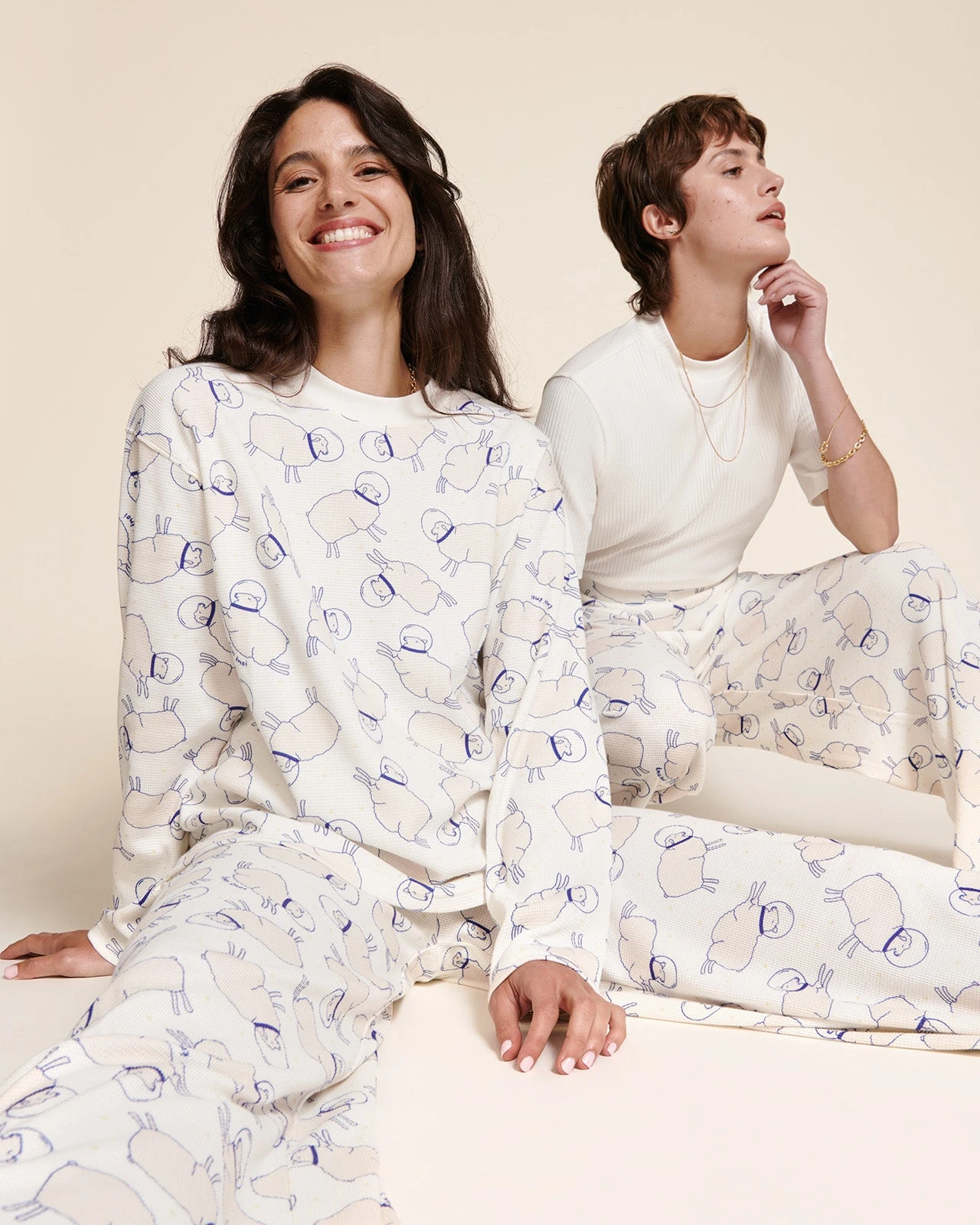 Le Bas De Pyjama Moutons De L'espace Femme En Coton Bio Nid D'abeille - Blanc 11 Le Bas De Pyjama Moutons De L'espace Femme En Coton Bio Nid D'abeille - Blanc – Image 9