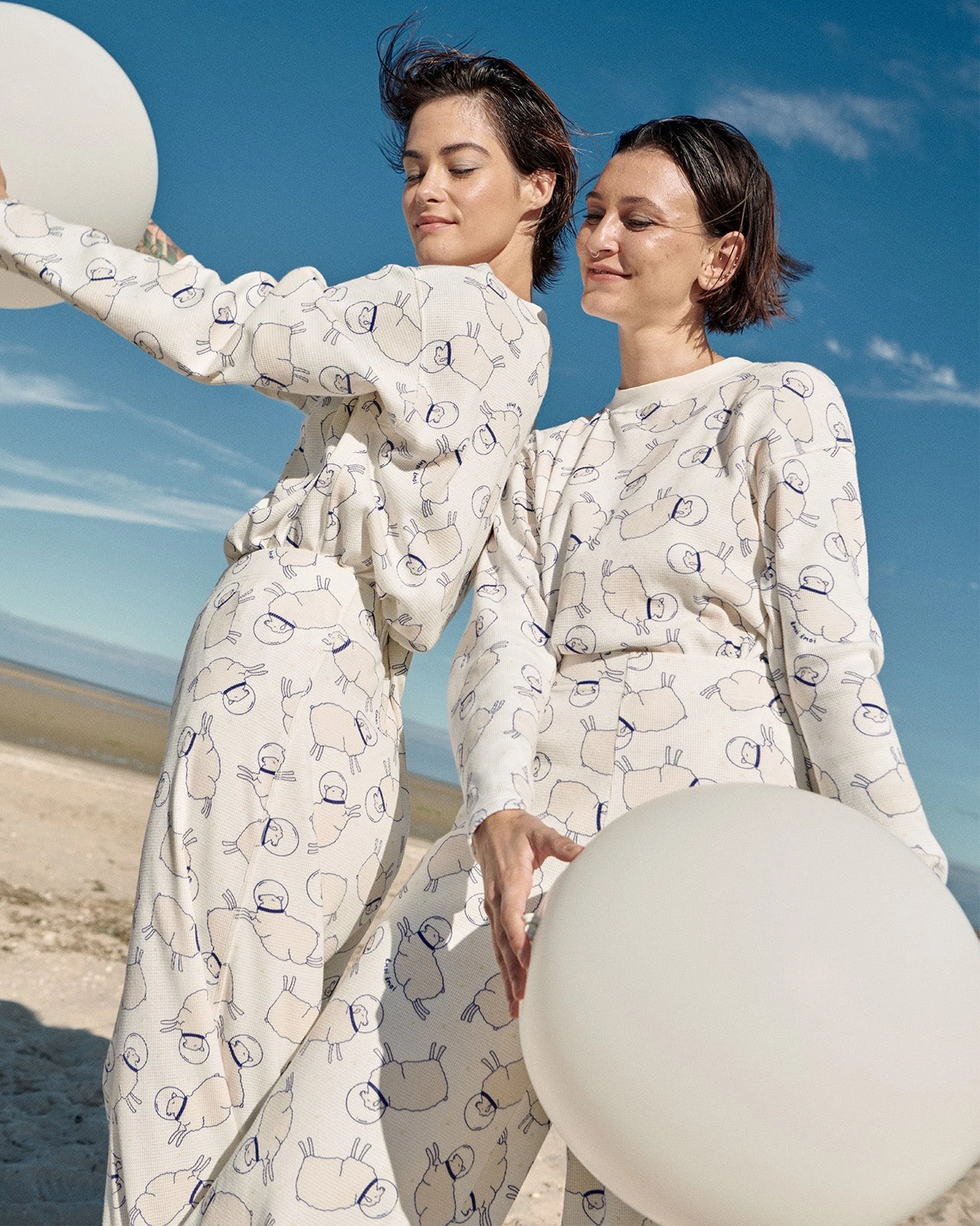 Le Bas De Pyjama Moutons De L'espace Femme En Coton Bio Nid D'abeille - Blanc 10 Le Bas De Pyjama Moutons De L'espace Femme En Coton Bio Nid D'abeille - Blanc – Image 8