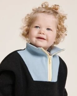 Le Sweat Sun En Polaire Et Le Pantalon Lars Crème -Bijoux Magasin 23Wsweattrappeurpolairegrisanthracitesunenfant emoiemoi 11 804web 0c0379f0 09b4 436a bd71 d195736d2fda