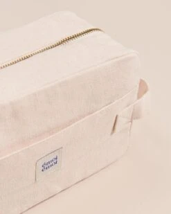 La Trousse De Toilette Parrain - Nature -Bijoux Magasin 23Wtroussedetoilettecoeursignature emoiemoi 03 802web 72a25a71 d7c6 4161 a962 acfb1c0cdef7