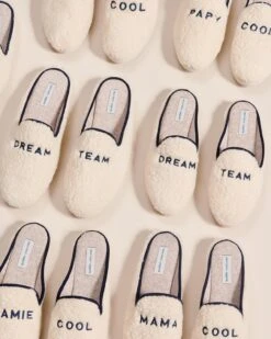 Les Chaussons Dream Team Homme En Laine Bouclette - Angarde X émoi émoi -Bijoux Magasin 23WxAngardemoumoutechaussonsmoumoutedreamteam papacool papycool mamacool mamiecool emoiemoi 15172web