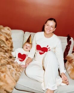 Le Sweat D'allaitement L'amour Est Déclaré Femme En Coton Bio - Crème -Bijoux Magasin COMPOSWl amourestdeclarefemmeenfant 1280x1600px