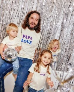 Le T-shirt Baby Love En Coton Bio - Crème 20 Le T-shirt Baby Love En Coton Bio - Crème -Bijoux Magasin COMPOTSPapalovebaylovesisterlove 1280x1600px