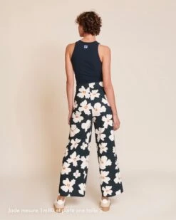 Le Pantalon Pauline En Coton Bio Imprimé - Anémones XL Charbon -Bijoux Magasin Jadepantalonanemones4