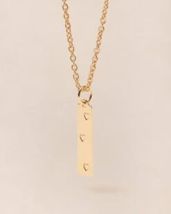 La Médaille Cœur Baguette - Dorée à L'or Fin 24 Carats - 20mm -Bijoux Magasin PERMANENT BIJOUXDORES MedailleCoeurbaguette3coeurs emoiemoi 0647web