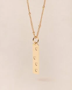 La Médaille Cœur Baguette - Dorée à L'or Fin 24 Carats - 20mm -Bijoux Magasin PERMANENT BIJOUXDORES MedailleCoeurbaguette4coeurs emoiemoi 0649web