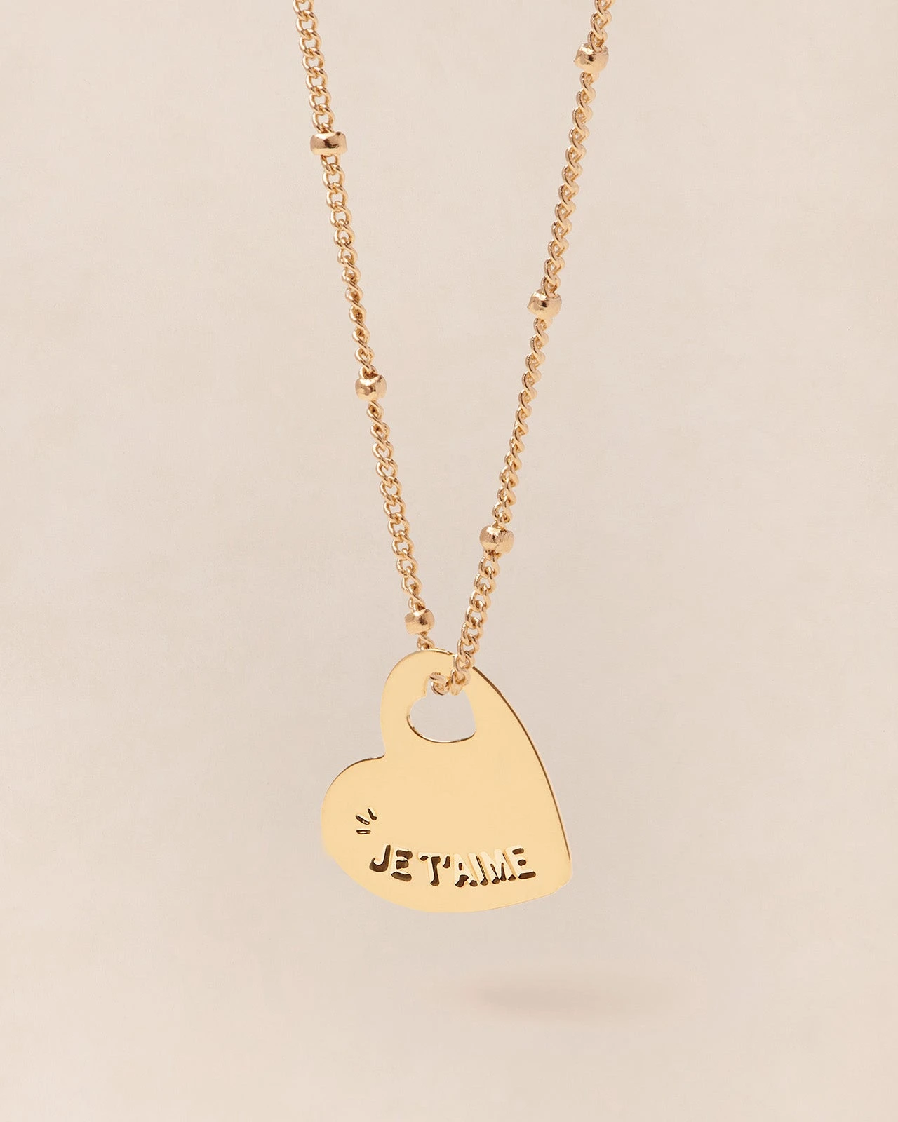 La Médaille Mona Je T'aime - Dorée à L'or Fin 24 Carats - 15mm 3 La Médaille Mona Je T'aime - Dorée à L'or Fin 24 Carats - 15mm