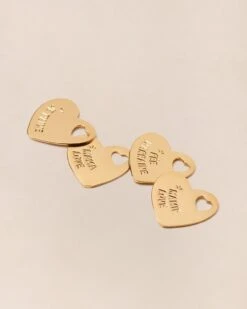 La Médaille Mamie Love Cœur - Dorée à L'or Fin 24 Carats - 15mm -Bijoux Magasin PERMANENT BIJOUXDORES MedailleMonaFeeMarraine MamaLove MamieLove Jet aime emoiemoi 0508web 71430c90 2c50 4ff2 b1a9 c041c93cba1f