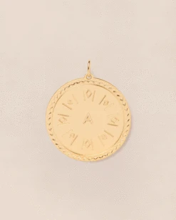 La Composition Numéro 20 -Bijoux Magasin PERMANENT BIJOUXDORES Medaillerondeinitiale25mm emoiemoi 212web 08efb6fb 3da8 47a2 90bd 4d6d6cd2addd