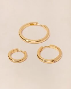 La Paire De Créoles Précieuses Carry En Vermeil - 16mm -Bijoux Magasin PERMANENT BIJOUXPRECIEUX CreolesCarry vermeil 20mm16mm12mmCOMPOemoiemoi 0513web