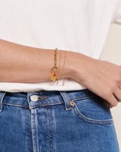 La Médaille Manon Petit Cœur Rouge - Dorée à L'or Fin 24 Carats - 7mm -Bijoux Magasin PERMANENT COMPOBIJOUX MedaillecoeurManonrouge Medailleinitiale15mm Braceletchainesimple braceletchaineboules braceletmaillons emoiemoi D2LOOK 41 3226web 1e6d0e88 0d5d 446c 8612 0ebfd87b360c