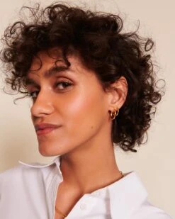 La Paire De Créoles Précieuses Carry En Vermeil - 16mm -Bijoux Magasin PERMANENT LacreoleCarryenvermeil 16mm09 1633web 75724331 06cb 4de8 b82c 2e1e093b1545