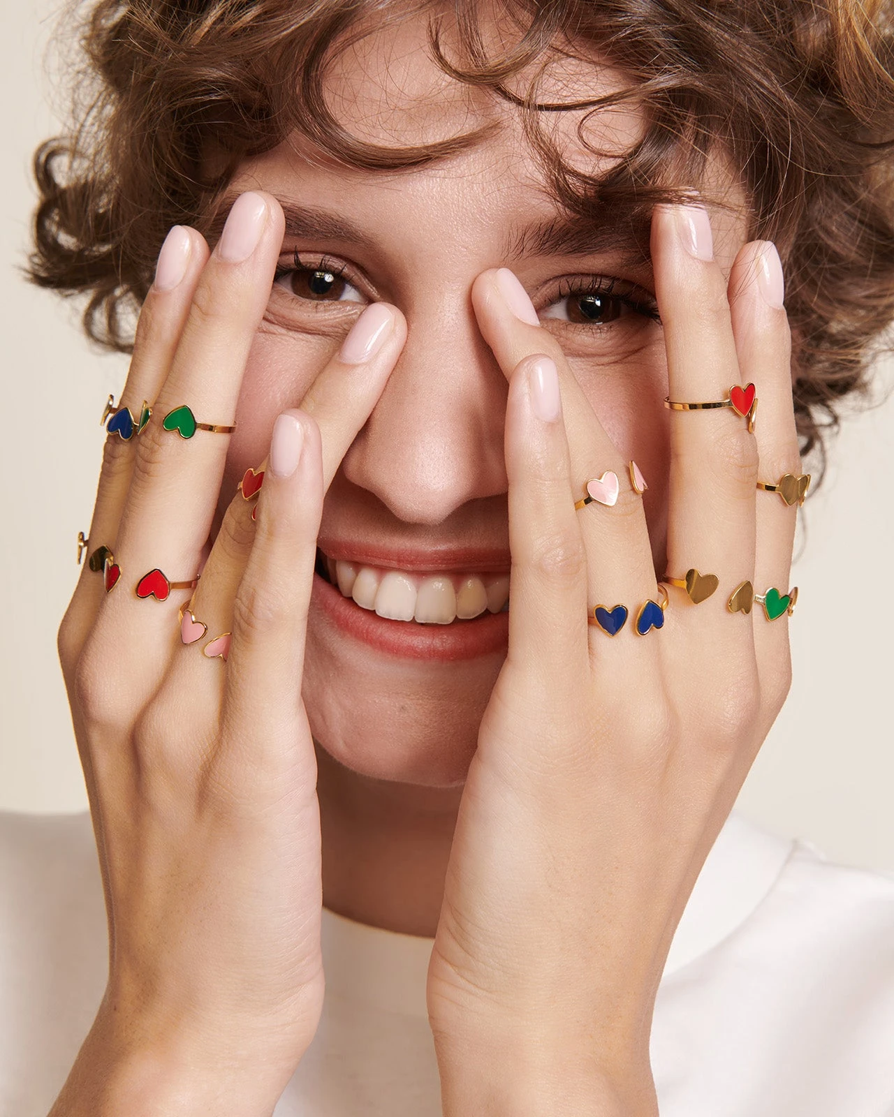 La Bague Billie - Dorée à L'or Fin 24 Carats – Image 7