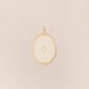 La Médaille Initiale Ovale - Ivoire - 20mm 1 La Médaille Initiale Ovale - Ivoire - 20mm -Bijoux Magasin PERMANENTS BIJOUXBLANCS MedailleinitialeD20mmemailivoire emoiemoi 315web