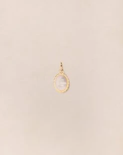 La Médaille Initiale Marguerite - Nacre - 8mm 30 La Médaille Initiale Marguerite - Nacre - 8mm -Bijoux Magasin PERMANENTS BIJOUXNACRES MedailleinitialeC10mmnacre emoiemoi 045web