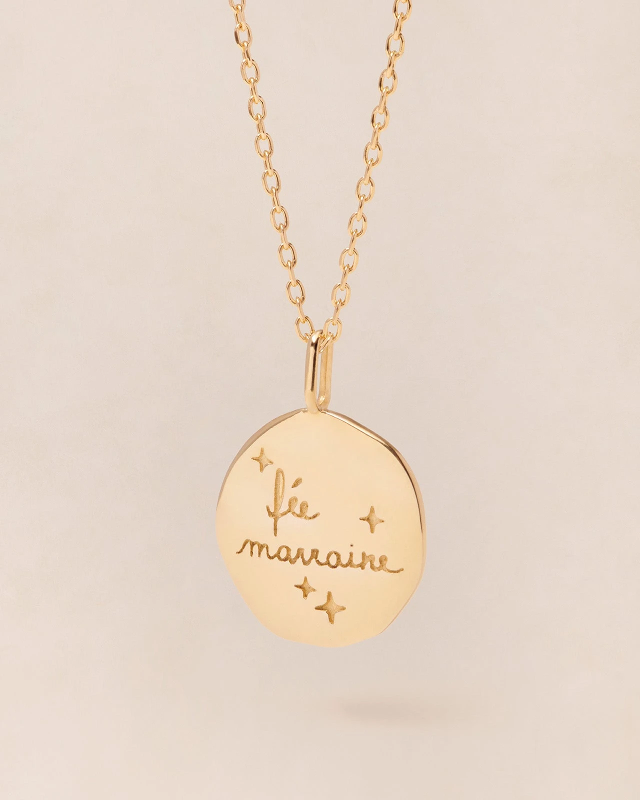 La Médaille Précieuse Seule Fée Marraine - En Vermeil - 17mm 5 La Médaille Précieuse Seule Fée Marraine - En Vermeil - 17mm – Image 3