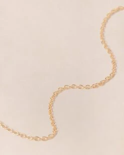 La Composition Numéro 24 -Bijoux Magasin PERMANENTSBIJOUX CollierChaineSimple emoiemoi 1059web a18ca659 0f2b 4235 b65d 85842bdda10c