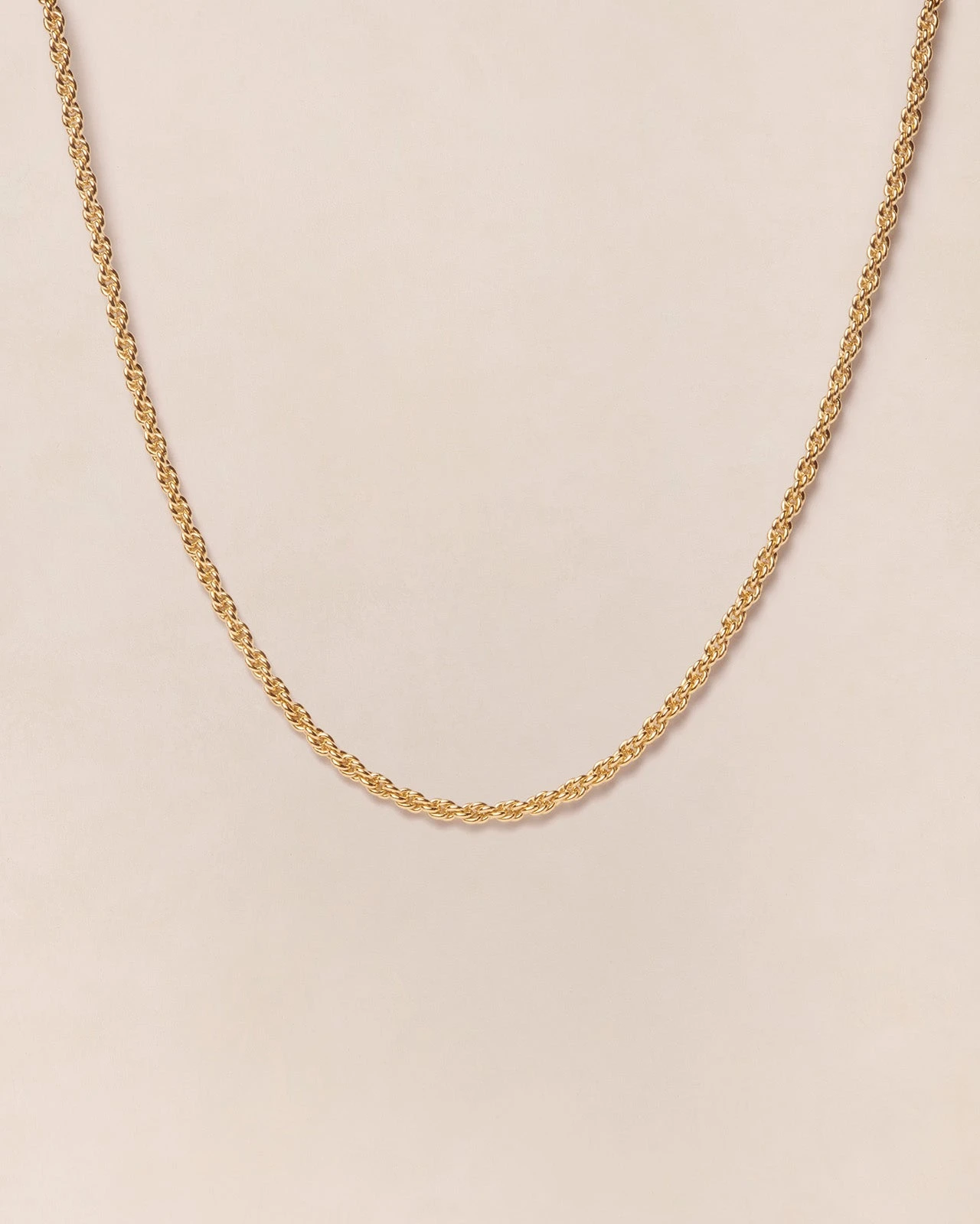 Le Collier Torsadé Doré à L'or Fin 24 Carats 3 Le Collier Torsadé Doré à L'or Fin 24 Carats